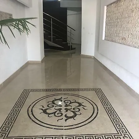 Donny Luxury Năvodari