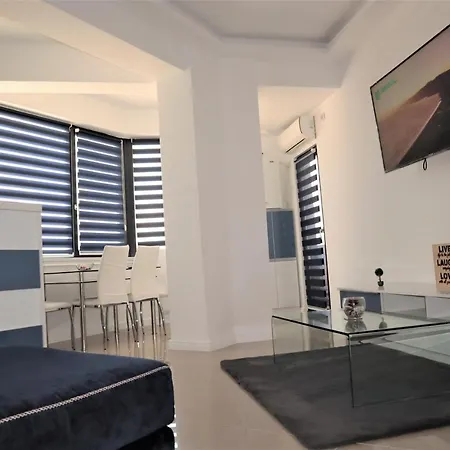 Donny Luxury