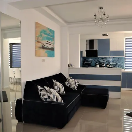Donny Luxury